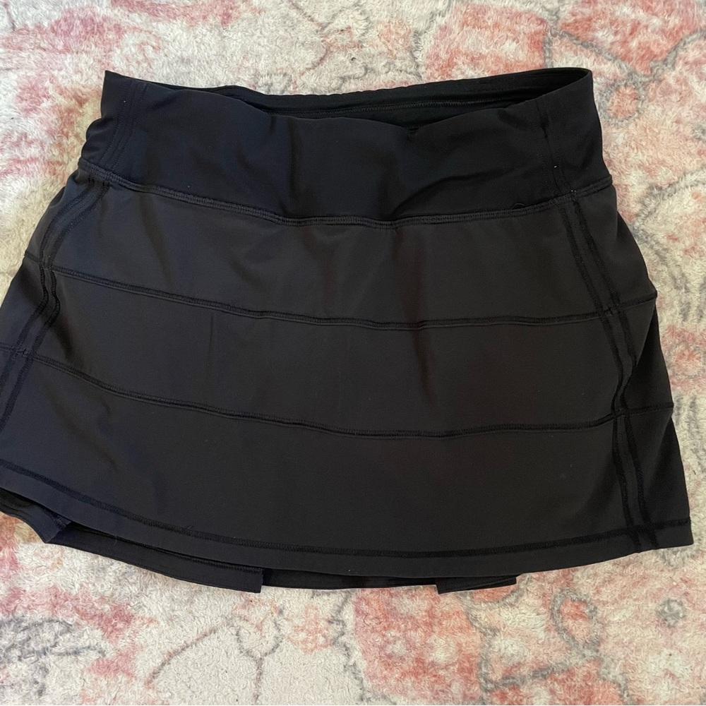 LuluLemon Black Athletic Pacer Rival Skirt